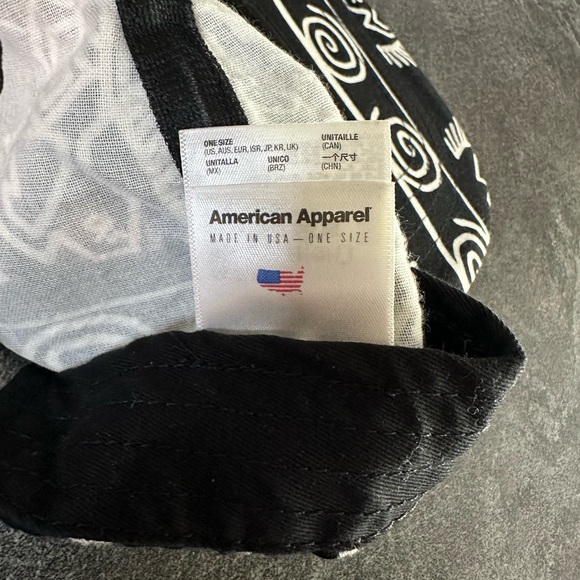 American Apparel Black and White Tribal Printed Flat Brim Hat - Picture 3 of 3